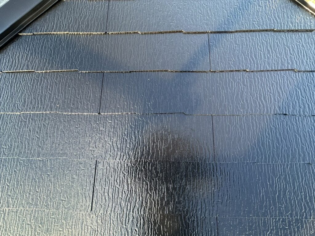 久留米市安武町N様邸の屋根の上塗り完了