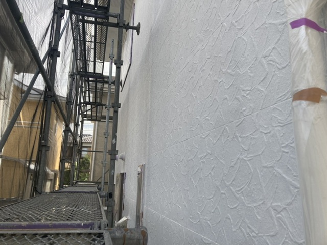 久留米市西町S様邸の外壁の下塗り完了