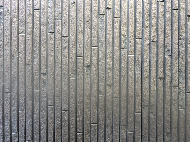 久留米市野中町U様邸の外壁の色あせ2