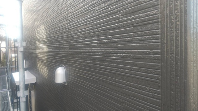 久留米市梅満町U様邸の外壁の上塗り後