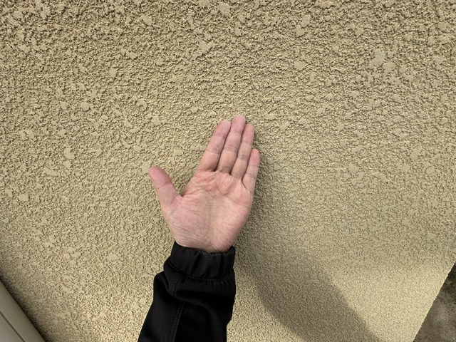 小郡市美鈴の杜K様邸の外壁のチョーキング