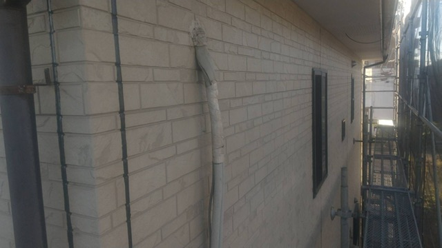 久留米市野中町のM様邸の高圧洗浄前の外壁