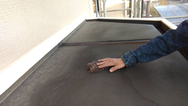 久留米市T様邸の庇のケレン掛け中