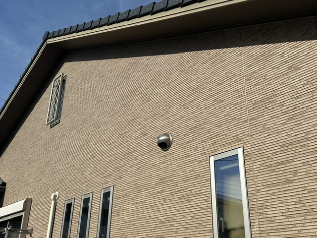 久留米市梅満町F様邸の外壁の色あせ