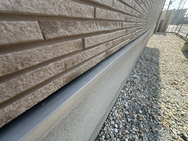 久留米市梅満町F様邸の水切りの色あせ