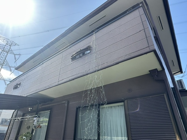 福岡県久留米市-屋根外壁塗装-外壁の色あせやチョーキングの発生