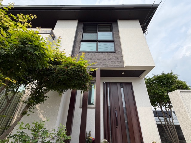 福岡県久留米市-外壁塗装・屋根塗装-施工後の外観-H様邸4